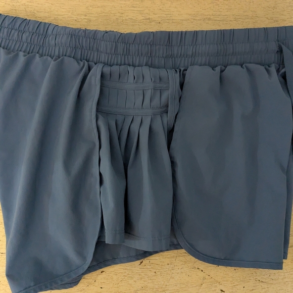 JoyLab Shorts - Picture 3 of 4